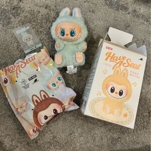 Labubu - Have a Seat - QUQU 💚